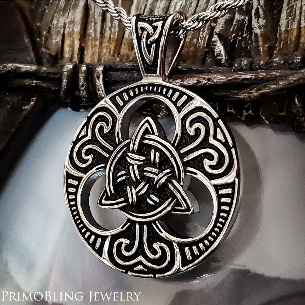 Celtic Cross Necklace   - Picture 2 of 3
